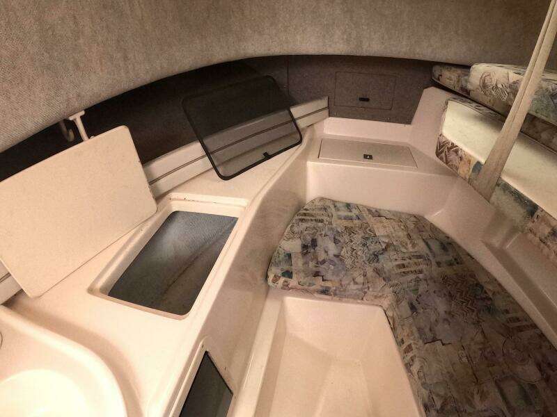 23ft Grady White Yacht For Sale