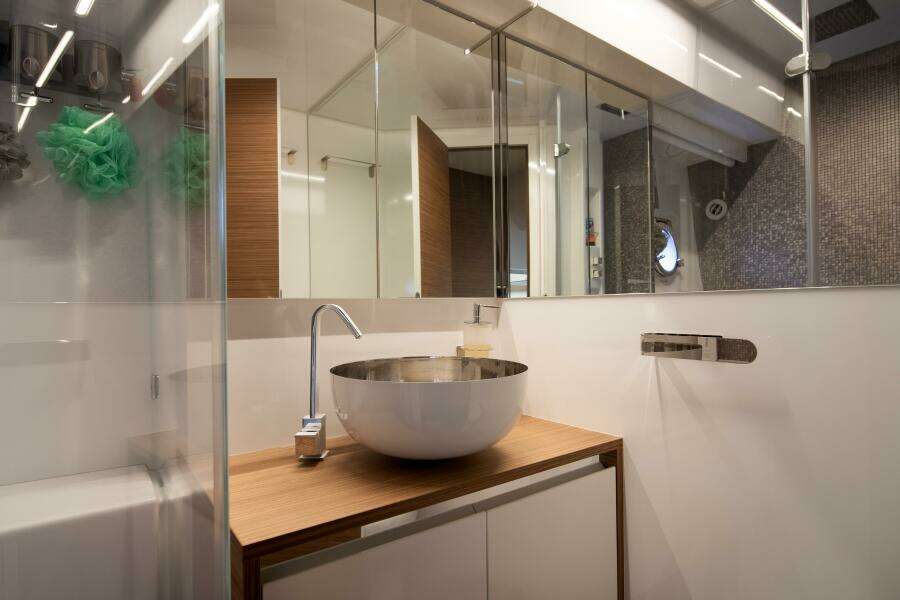 45ft Ferretti Yachts Yacht For Sale