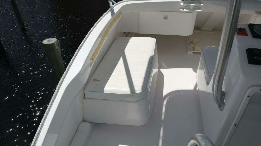 Whiskey Romeo 38ft Luhrs Yacht For Sale