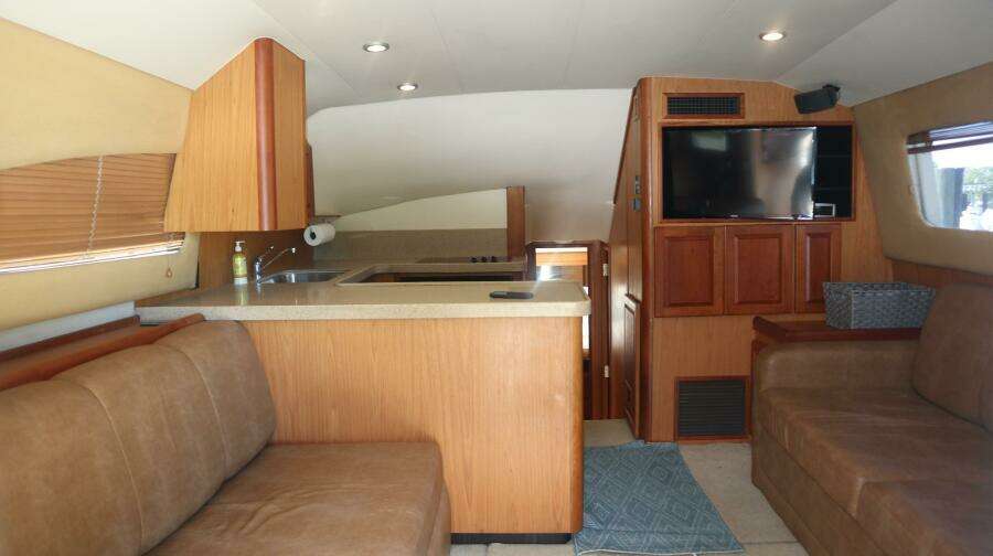 Whiskey Romeo 38ft Luhrs Yacht For Sale