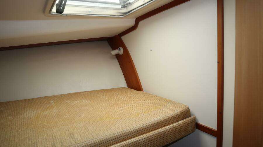 Whiskey Romeo 38ft Luhrs Yacht For Sale