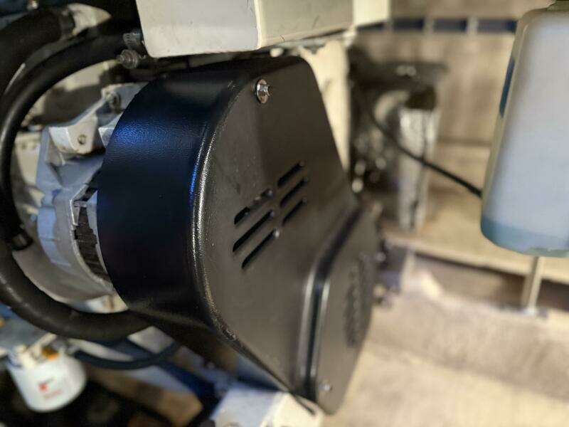 Whiskey Romeo 38ft Luhrs Yacht For Sale