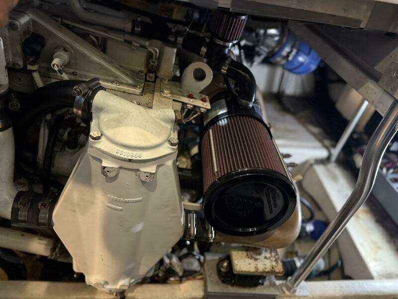 Whiskey Romeo 38ft Luhrs Yacht For Sale