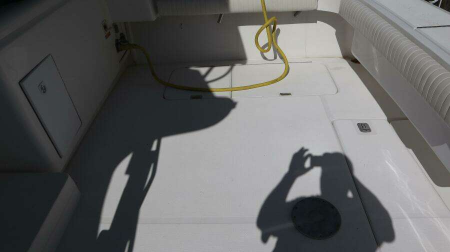 Whiskey Romeo 38ft Luhrs Yacht For Sale