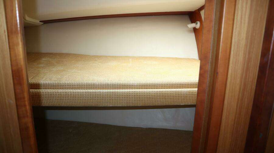 Whiskey Romeo 38ft Luhrs Yacht For Sale