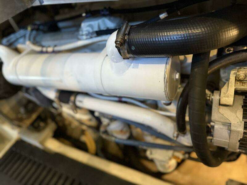 Whiskey Romeo 38ft Luhrs Yacht For Sale