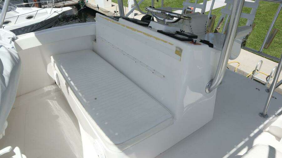 Whiskey Romeo 38ft Luhrs Yacht For Sale