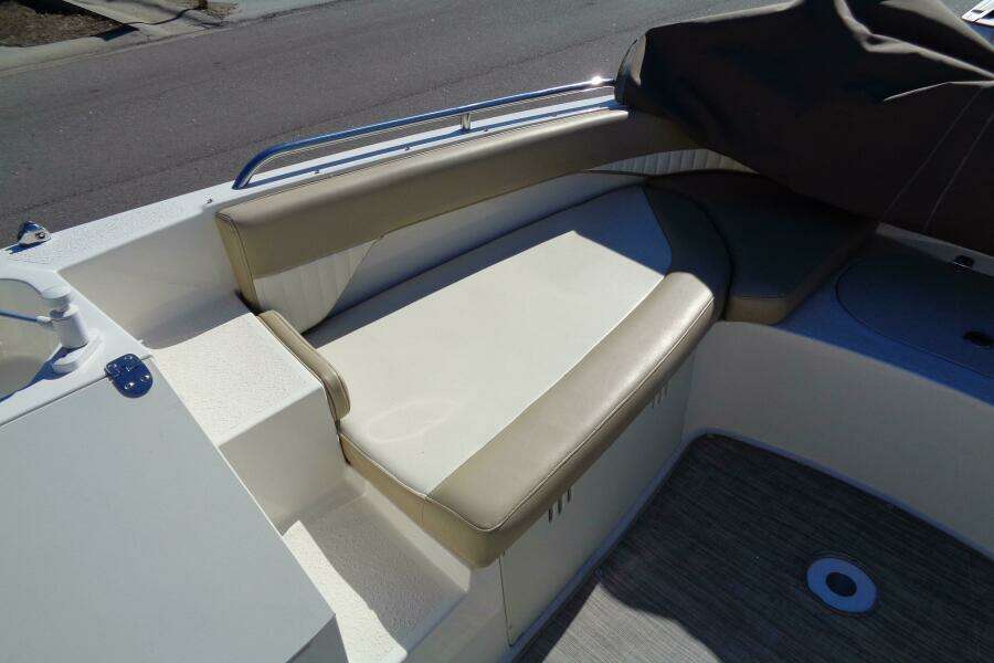 19ft Stingray Yacht For Sale