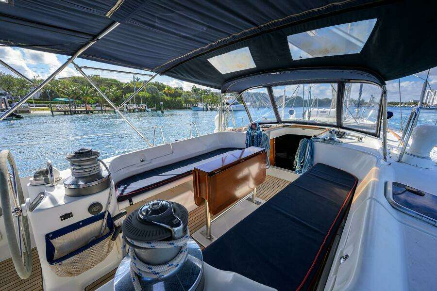 WINDIGO 50ft Beneteau Yacht For Sale