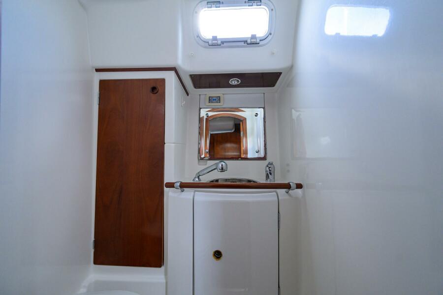 50' 2003 Beneteau 