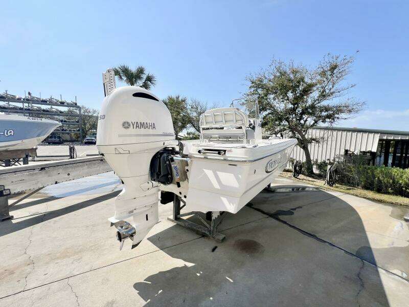 20ft Robalo Yacht For Sale