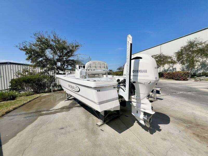 20ft Robalo Yacht For Sale