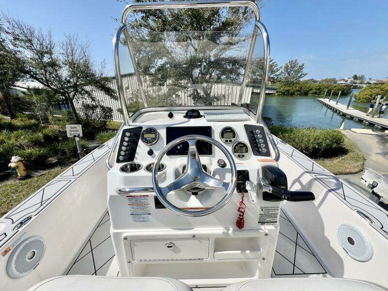 20ft Robalo Yacht For Sale