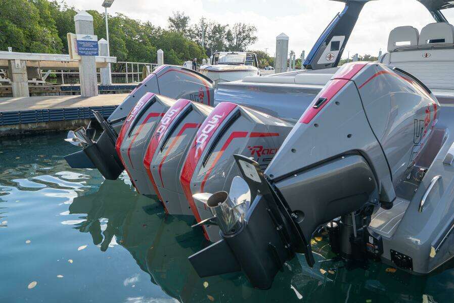 42ft Cigarette Yacht For Sale