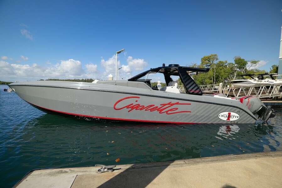 42ft Cigarette Yacht For Sale