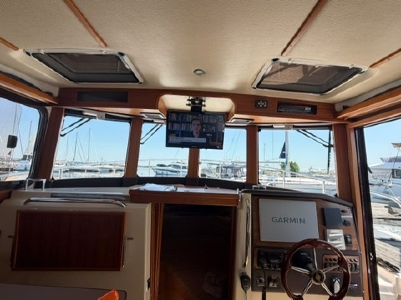 2023 Ranger Tugs R-31 CB