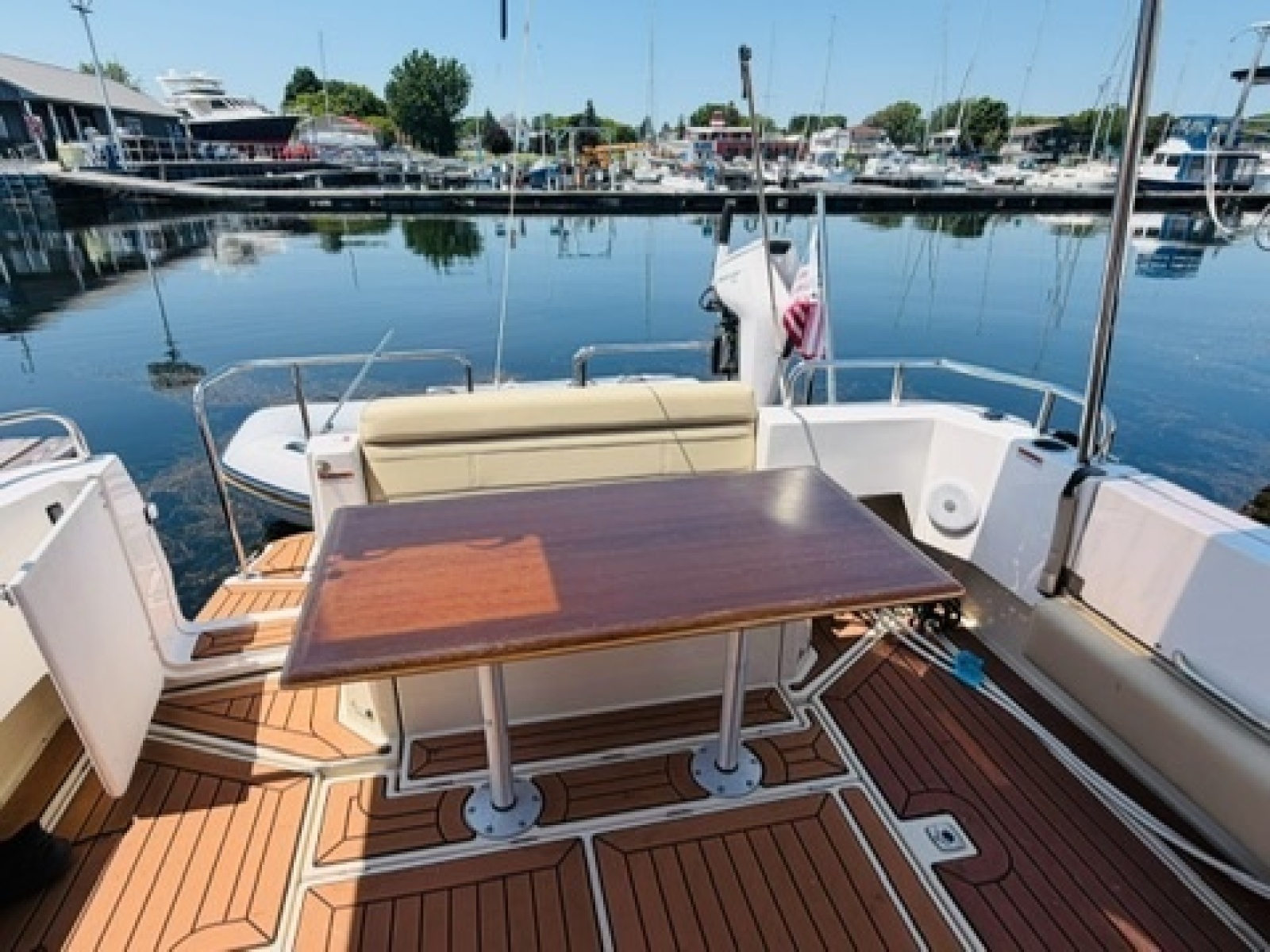 2023 Ranger Tugs R-31 CB
