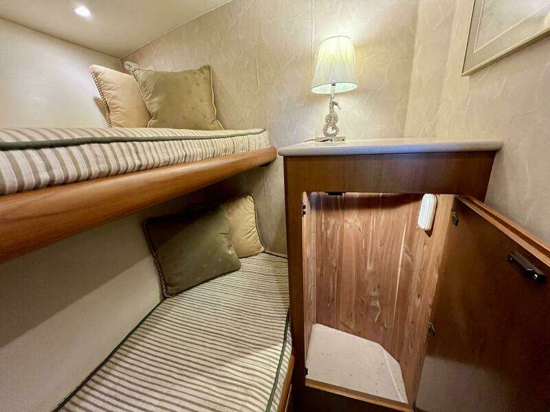 NEXT 42ft Post Yacht For Sale