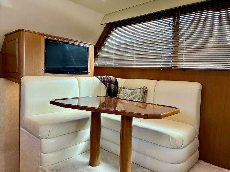 NEXT 42ft Post Yacht For Sale