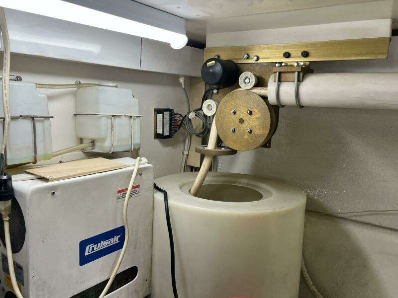 NEXT 42ft Post Yacht For Sale