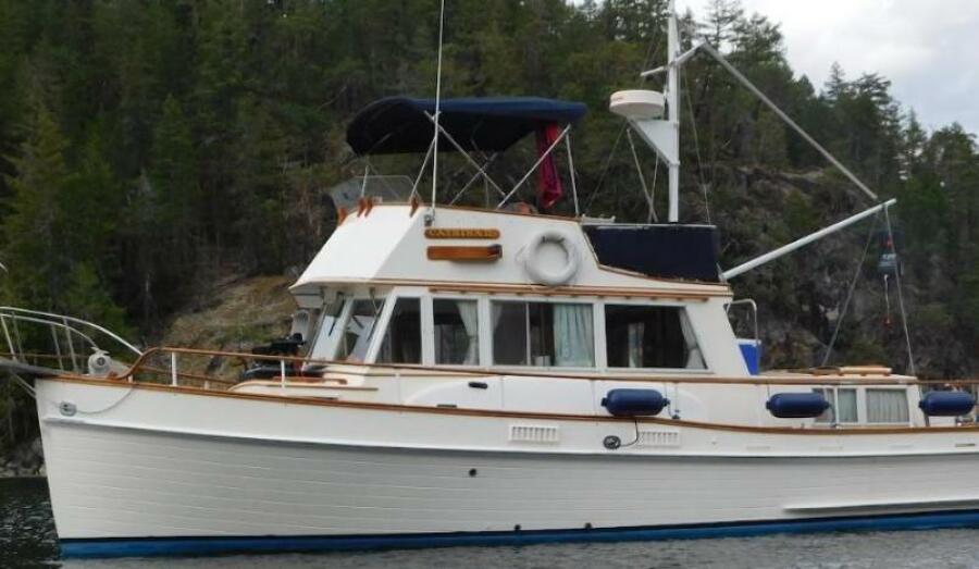 36' 1974 Grand Banks 36 Classic