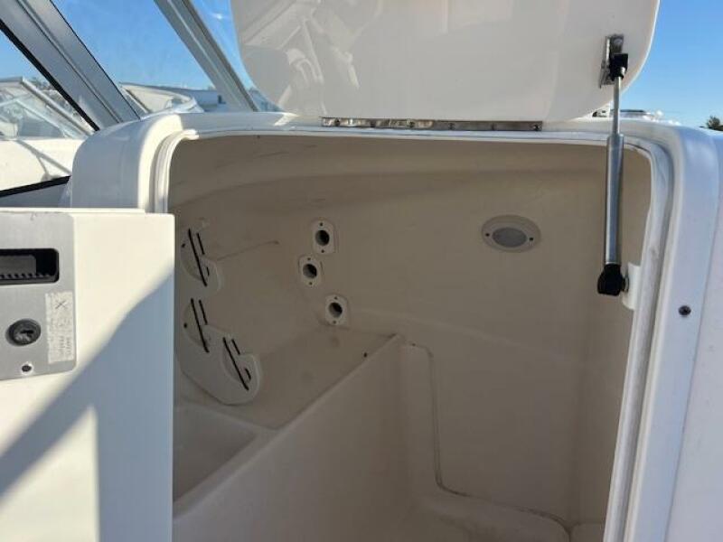 24' 2019 Key West 239 DFS