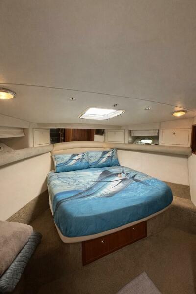 43' 2002 Riviera 43 Flybridge