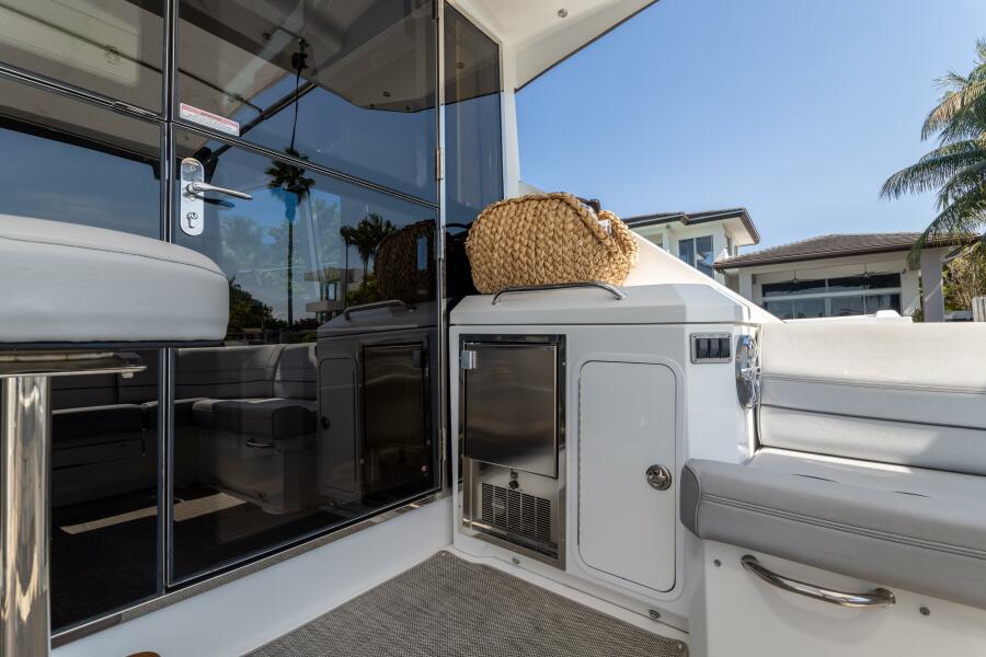 45' 2018 Cruisers 45 Cantius
