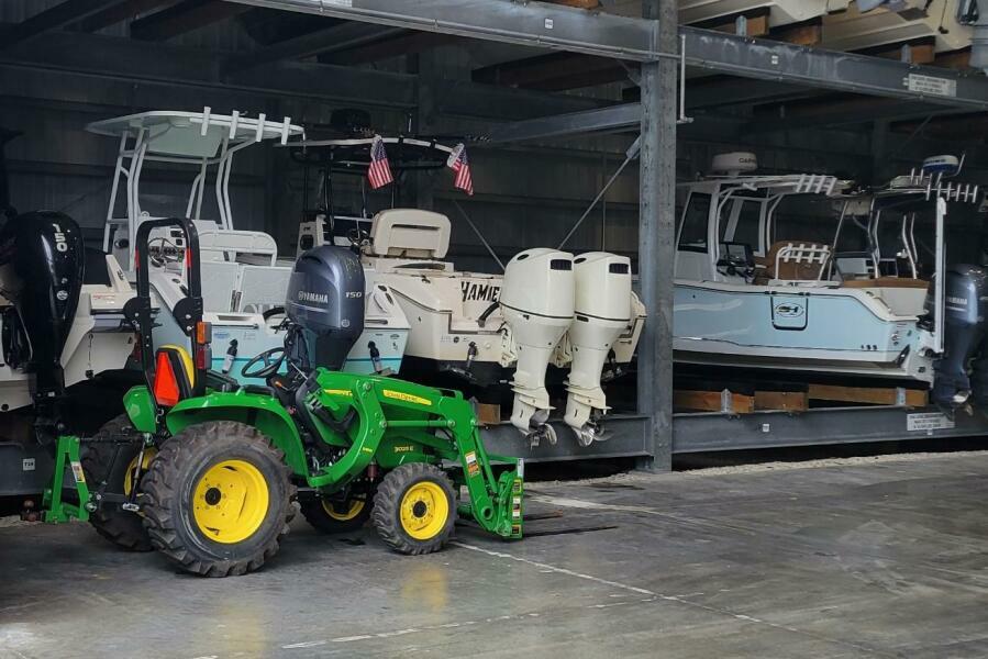 27' 2018 Sea Chaser 27 HFC CC