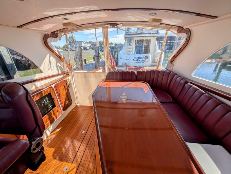 41' 2000 Santa Cruz Coastal Flyer Express