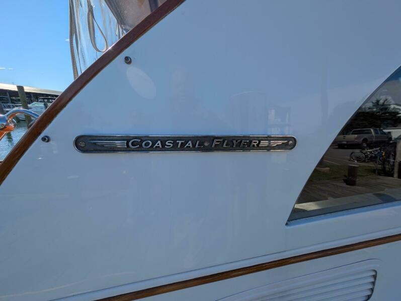 41' 2000 Santa Cruz Coastal Flyer Express