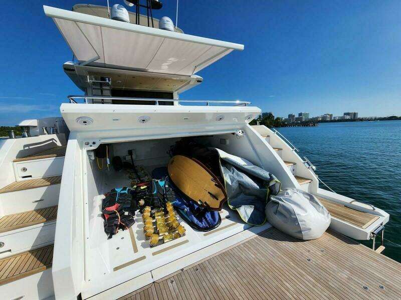 Fantastic_77 Lower Deck Beach Club