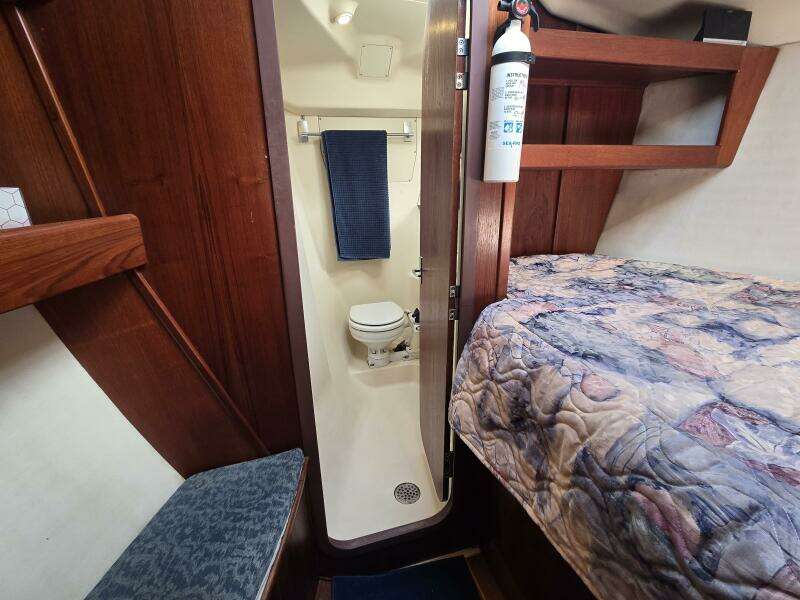 Safineia 41ft Hunter Yacht For Sale