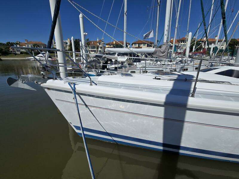Safineia 41ft Hunter Yacht For Sale