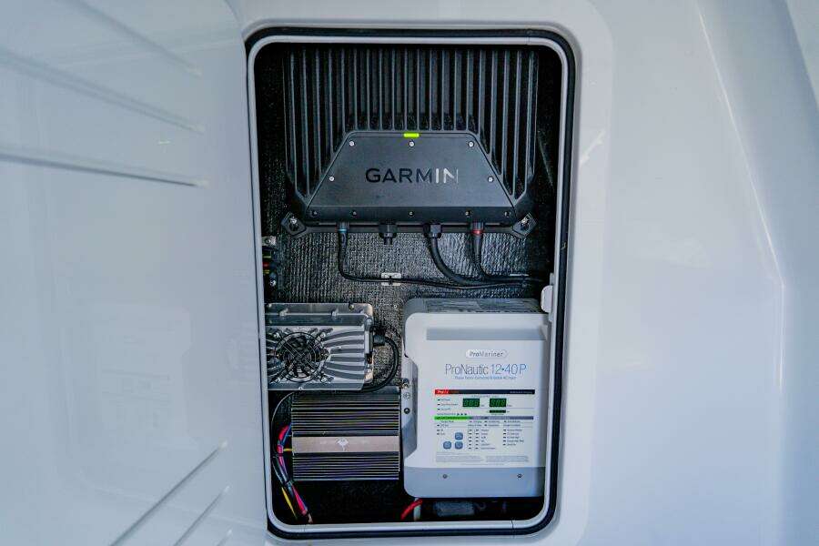 36ft Yellowfin Yacht For Sale