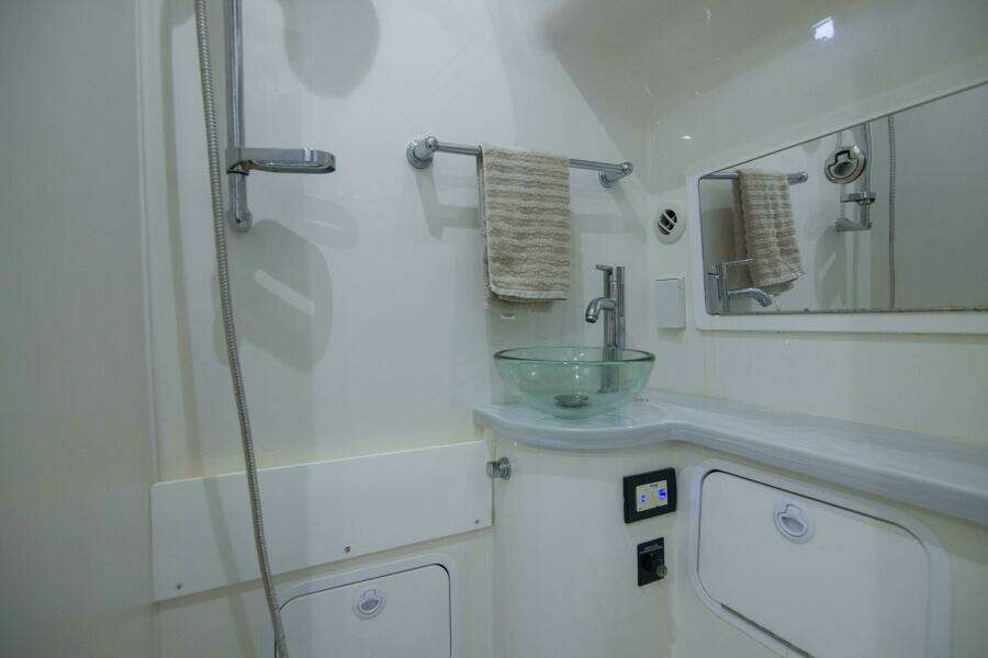 Regulator 41 - Miss Megan - Head