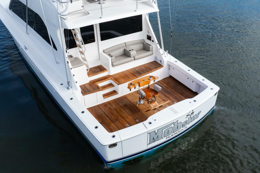 68' 2007 Viking 68 Convertible