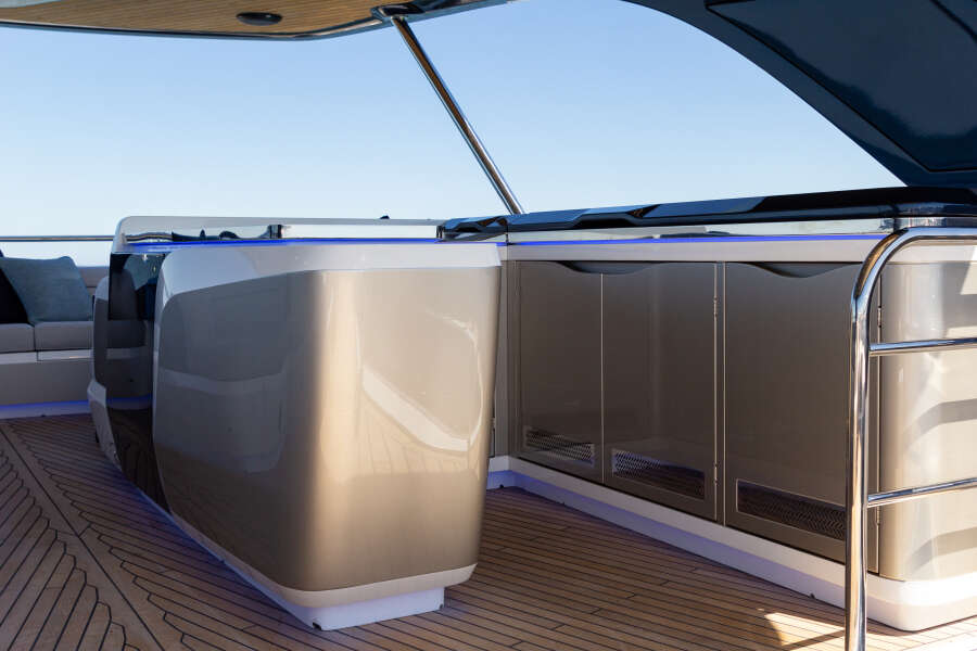 62ft Galeon Yacht For Sale