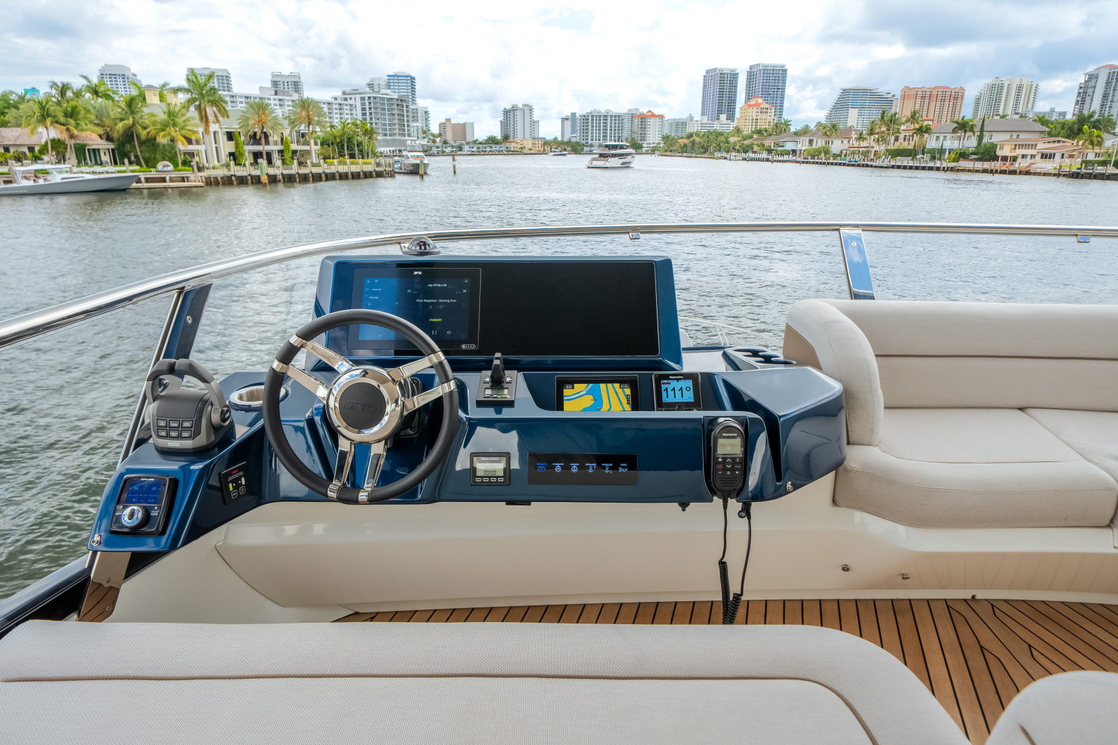 62ft Galeon Yacht For Sale