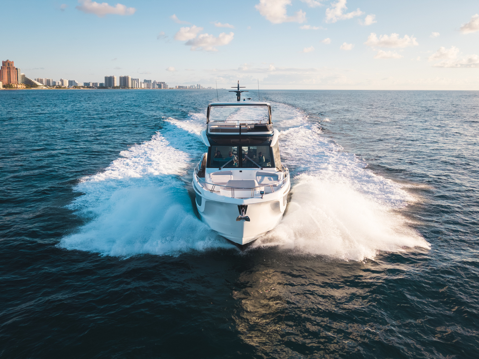 62ft Galeon Yacht For Sale