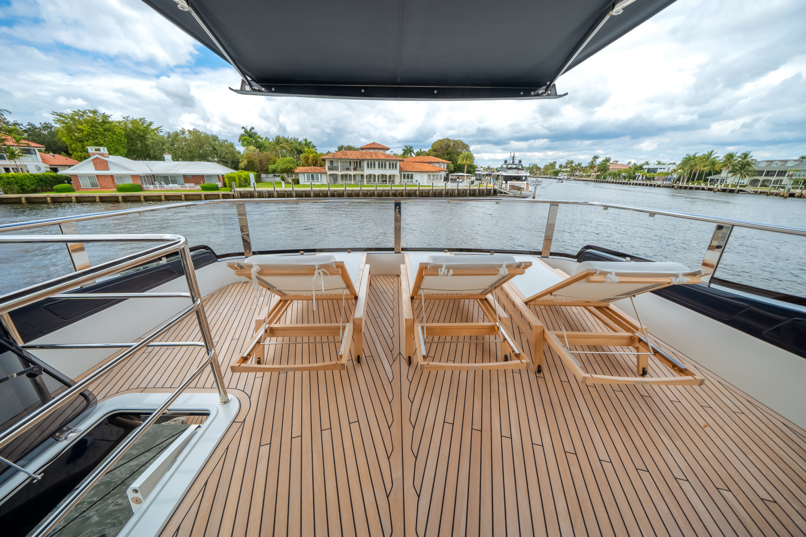 62ft Galeon Yacht For Sale