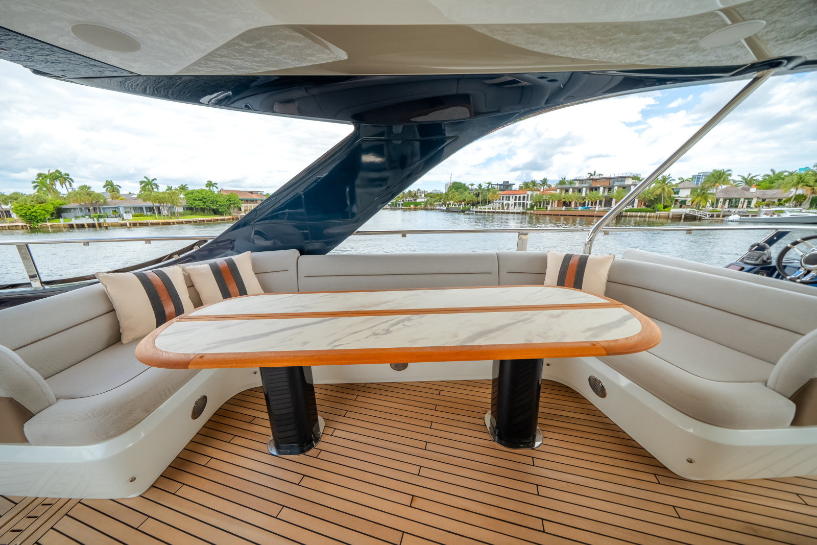 62ft Galeon Yacht For Sale