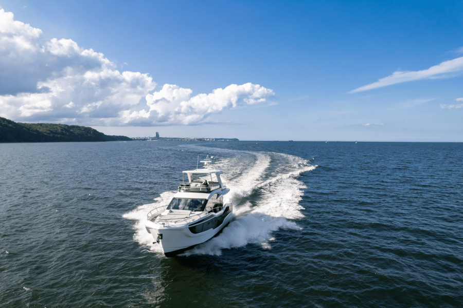 56ft Galeon Yacht For Sale