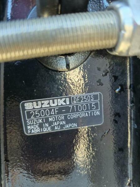 27' 2017 Avalon 2785 Catalina QL