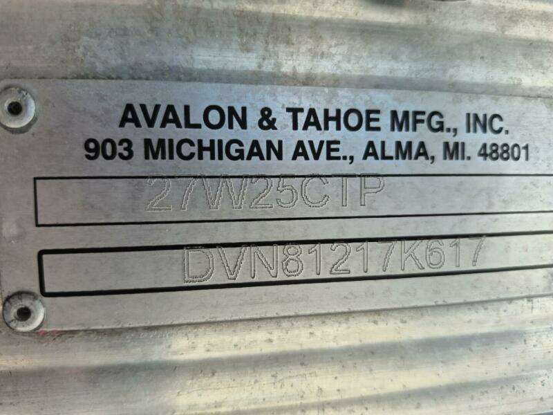 27ft Avalon Yacht For Sale