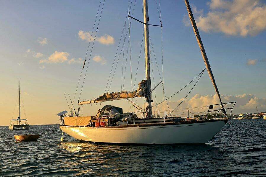 Josephine of Whitehills 36ft Camper  amp  Nicholsons Yacht For Sale