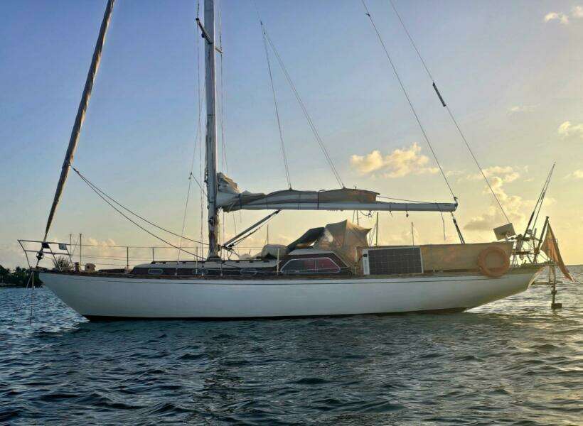 Josephine of Whitehills 36ft Camper  amp  Nicholsons Yacht For Sale