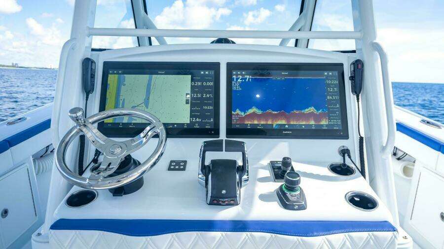 39ft Yellowfin Yacht For Sale