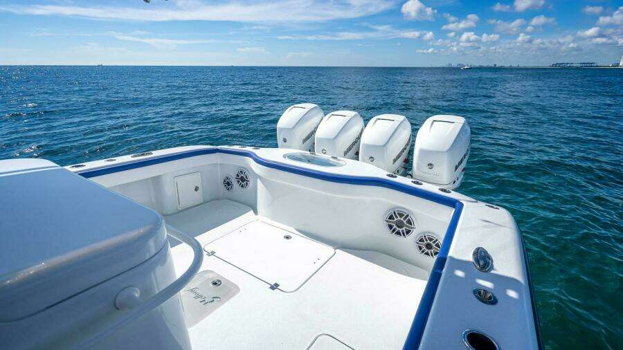 39ft Yellowfin Yacht For Sale