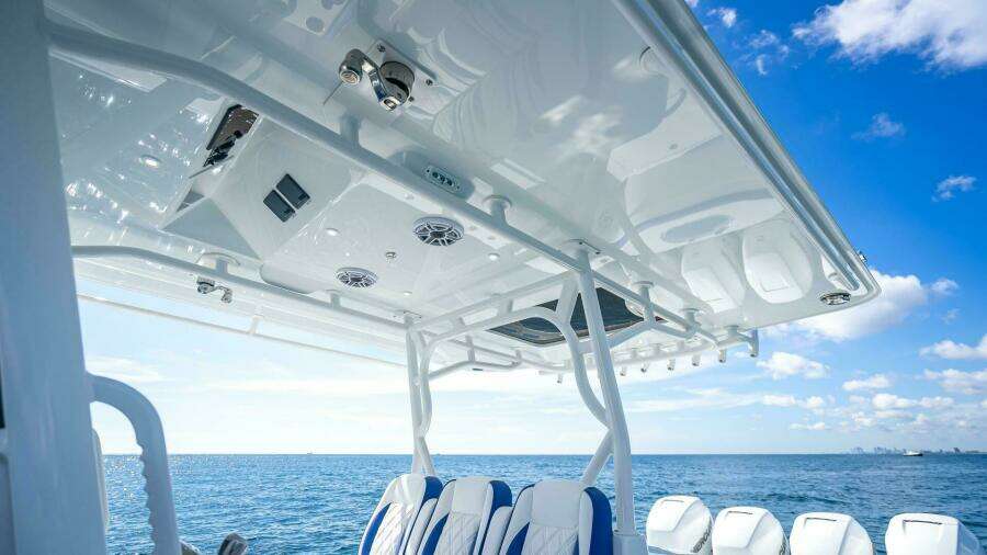 39ft Yellowfin Yacht For Sale